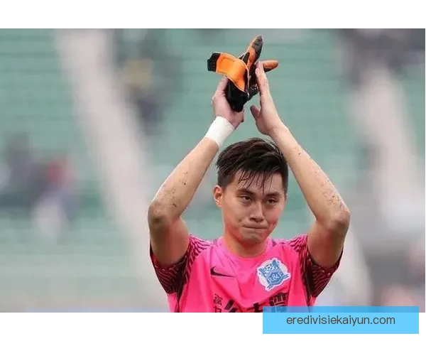 广州队青年冠军表现稳健，年轻球员持续提升展现潜力。