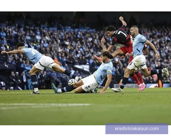 英超特劳雷在富勒姆的表现稳健,球队竞争力增强引发关注 英超特劳雷在富勒姆的表现稳健,球队竞争力增强引发关注